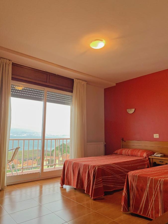 Hostal Las Vegas Cangas do Morrazo Exteriör bild