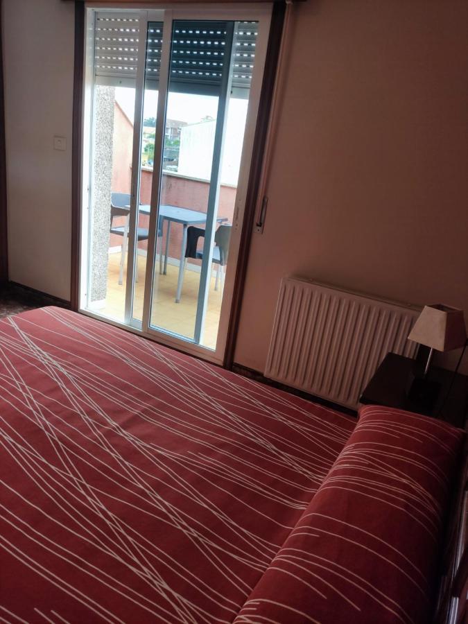 Hostal Las Vegas Cangas do Morrazo Exteriör bild