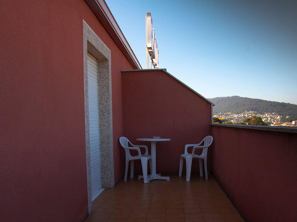 Hostal Las Vegas Cangas do Morrazo Exteriör bild