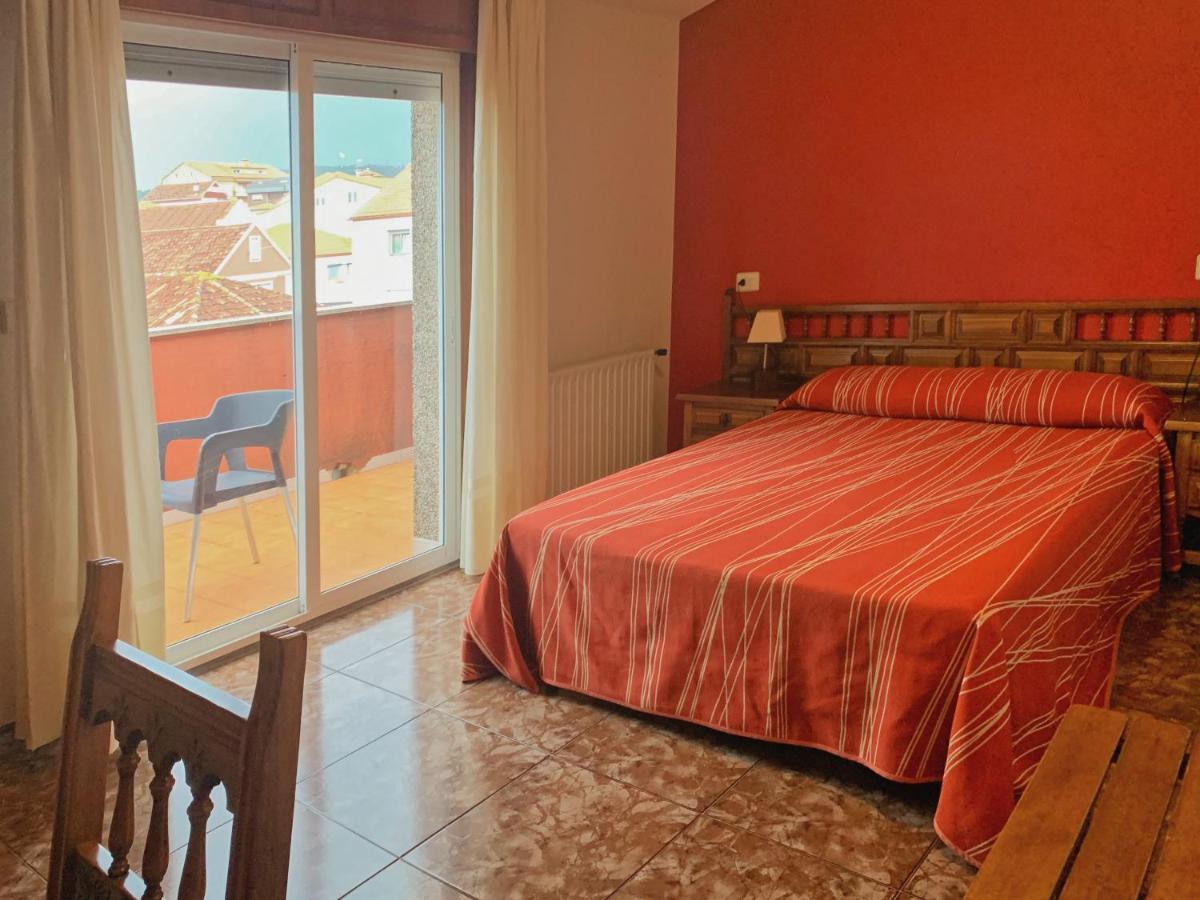 Hostal Las Vegas Cangas do Morrazo Exteriör bild