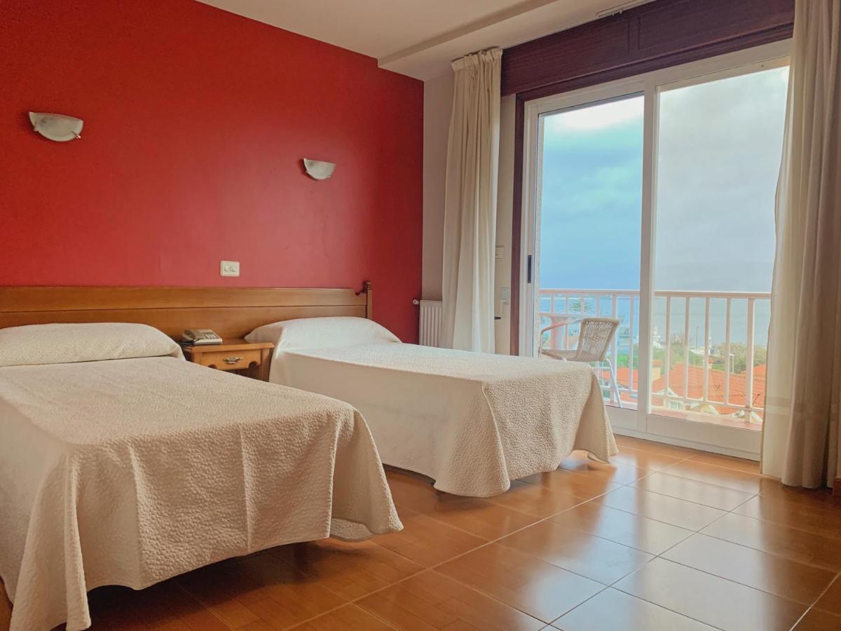 Hostal Las Vegas Cangas do Morrazo Exteriör bild